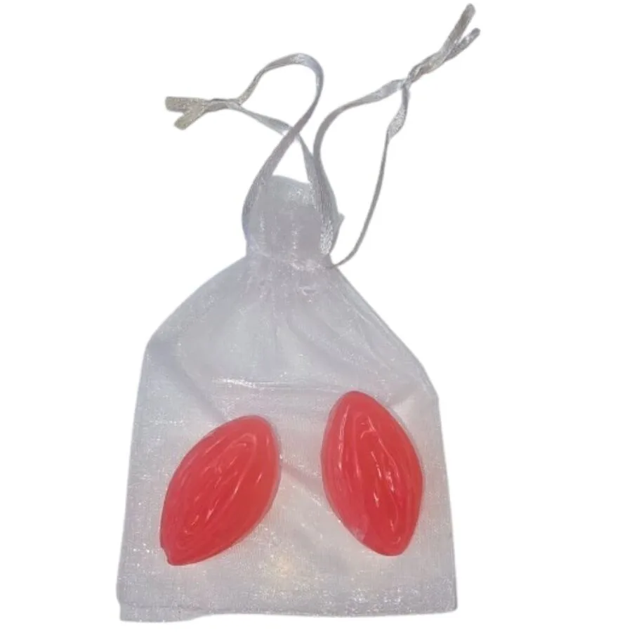 Diablo Picante - 2 Vulva-Shaped Perfumed Decorative Soaps - Red